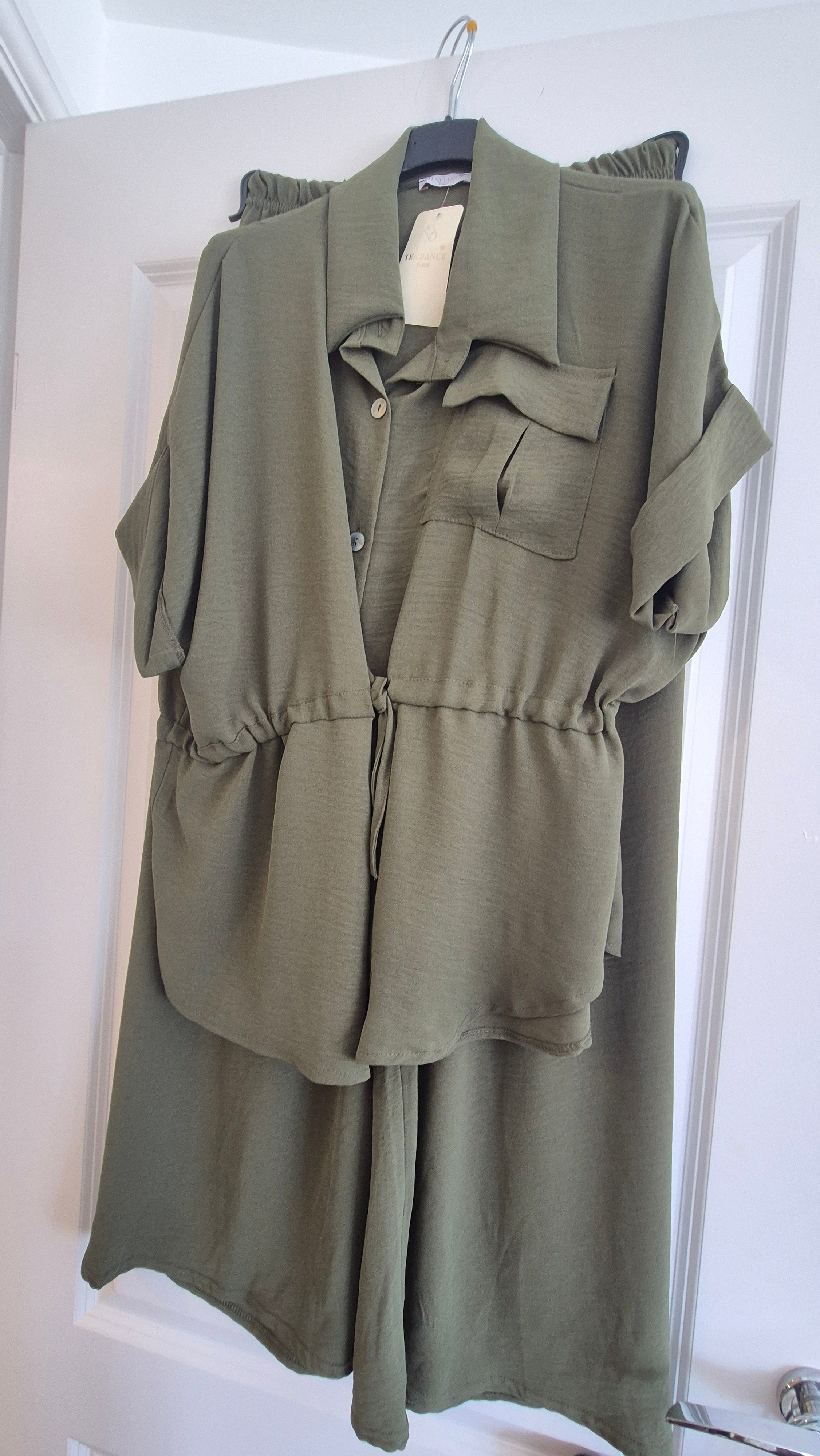 Stephanie Set One Size Was £20 now £15 no returns on sale items