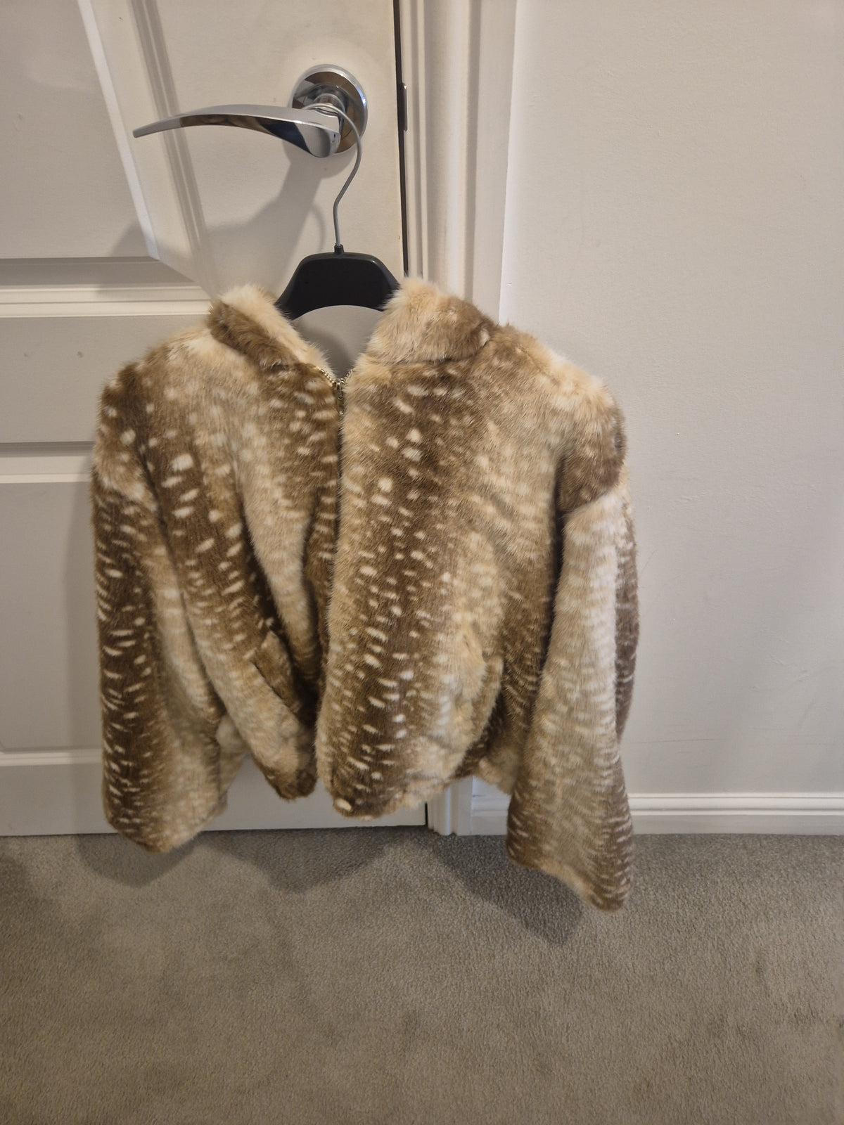 Faux Fur Jacket with Hood l/xl 12-14