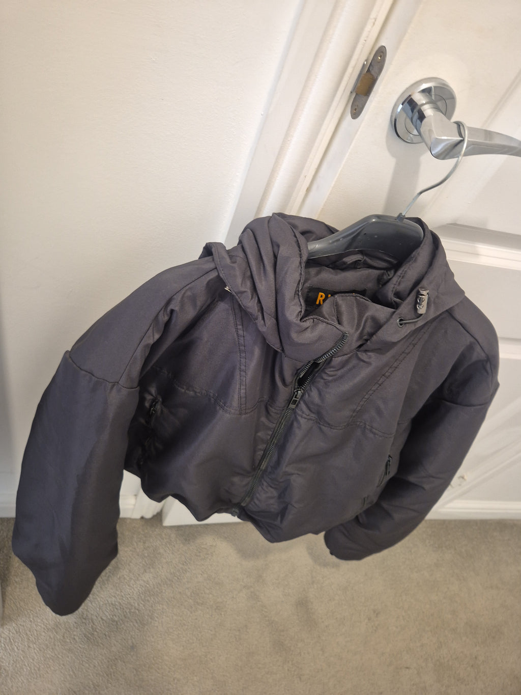 Rising Jacket Black