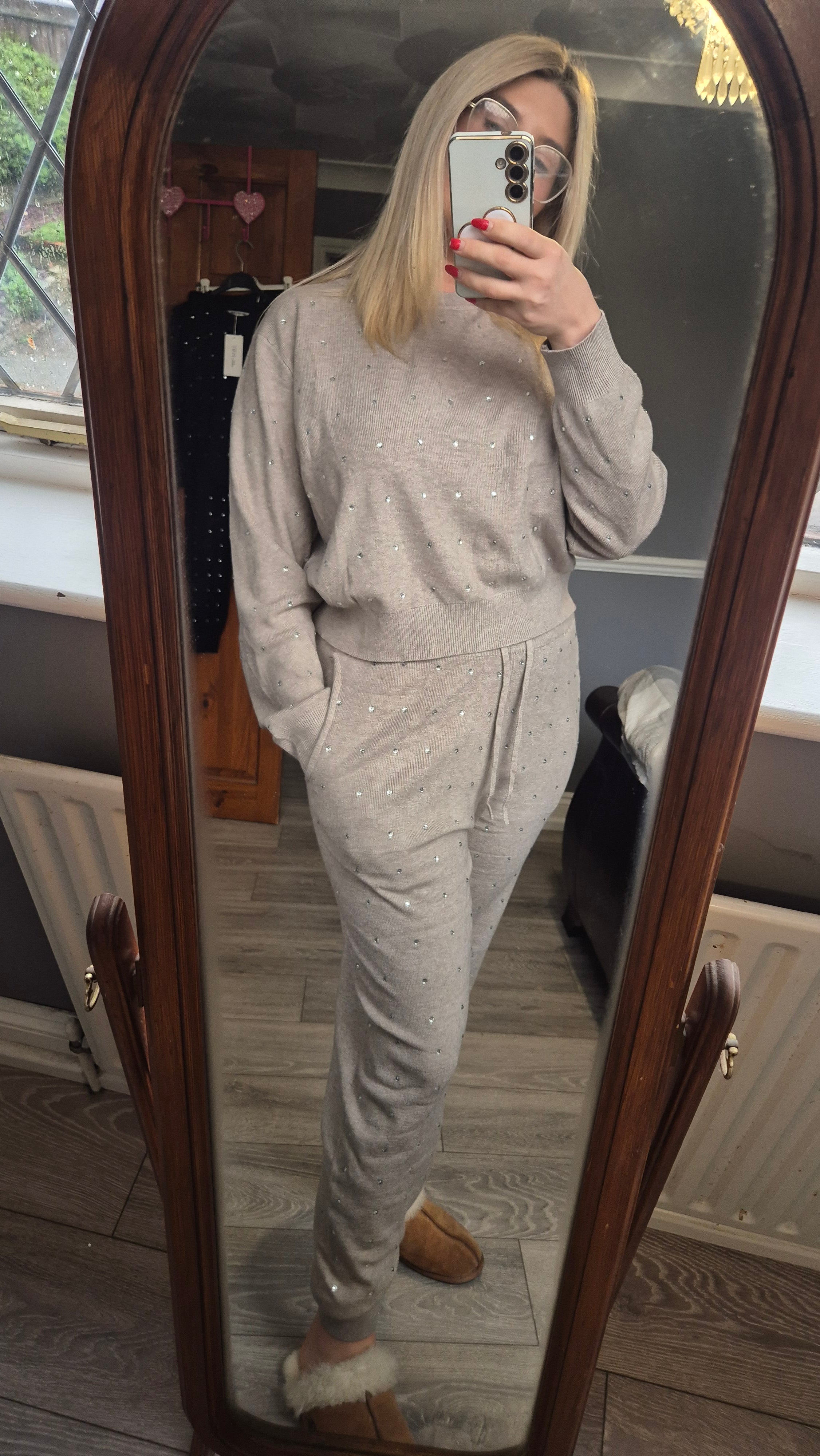 Diamonte Tracksuit M/L 12-14