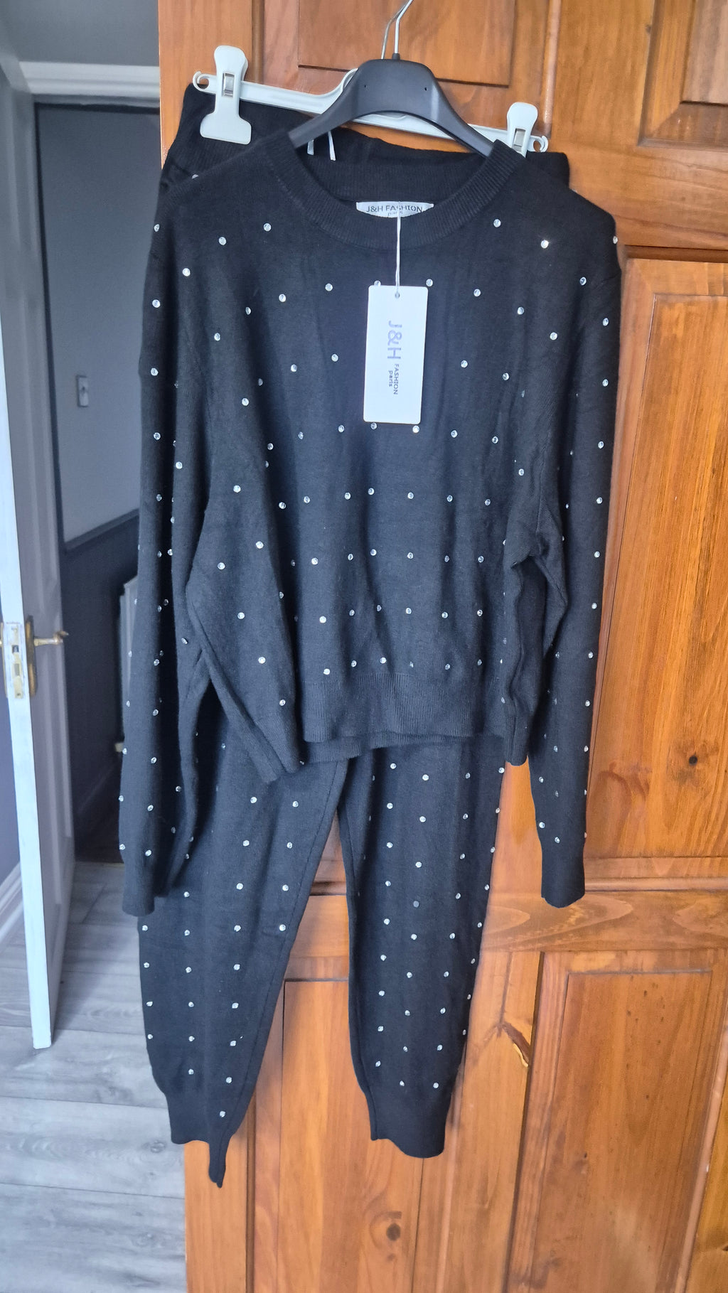 Diamonte Tracksuit M/L 12-14