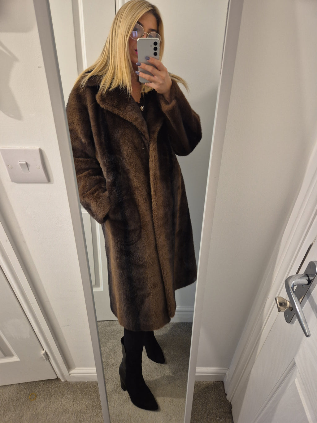 Faux Fur Coat Long Chocolate One Size