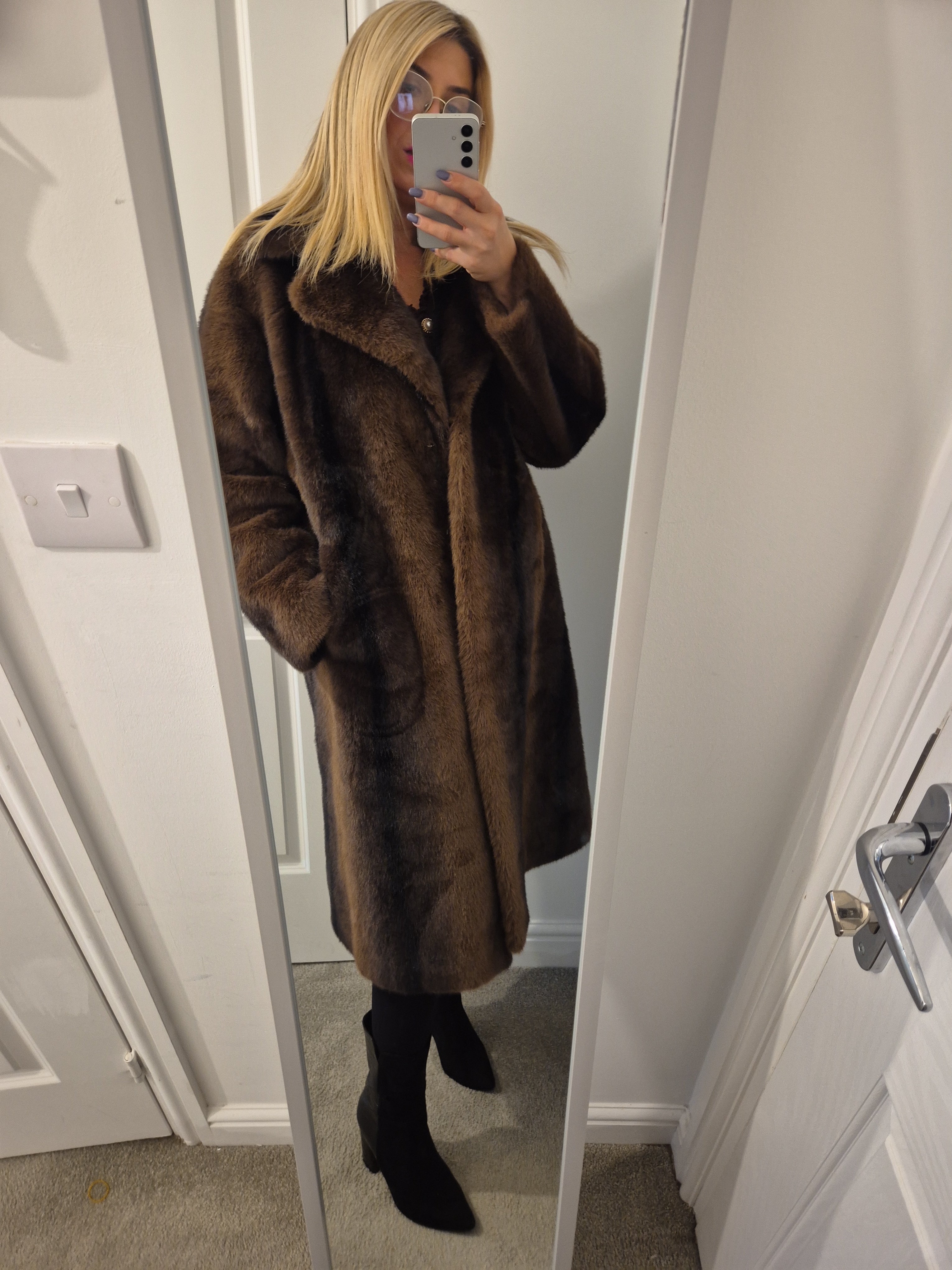 Faux Fur Coat Long Chocolate One Size