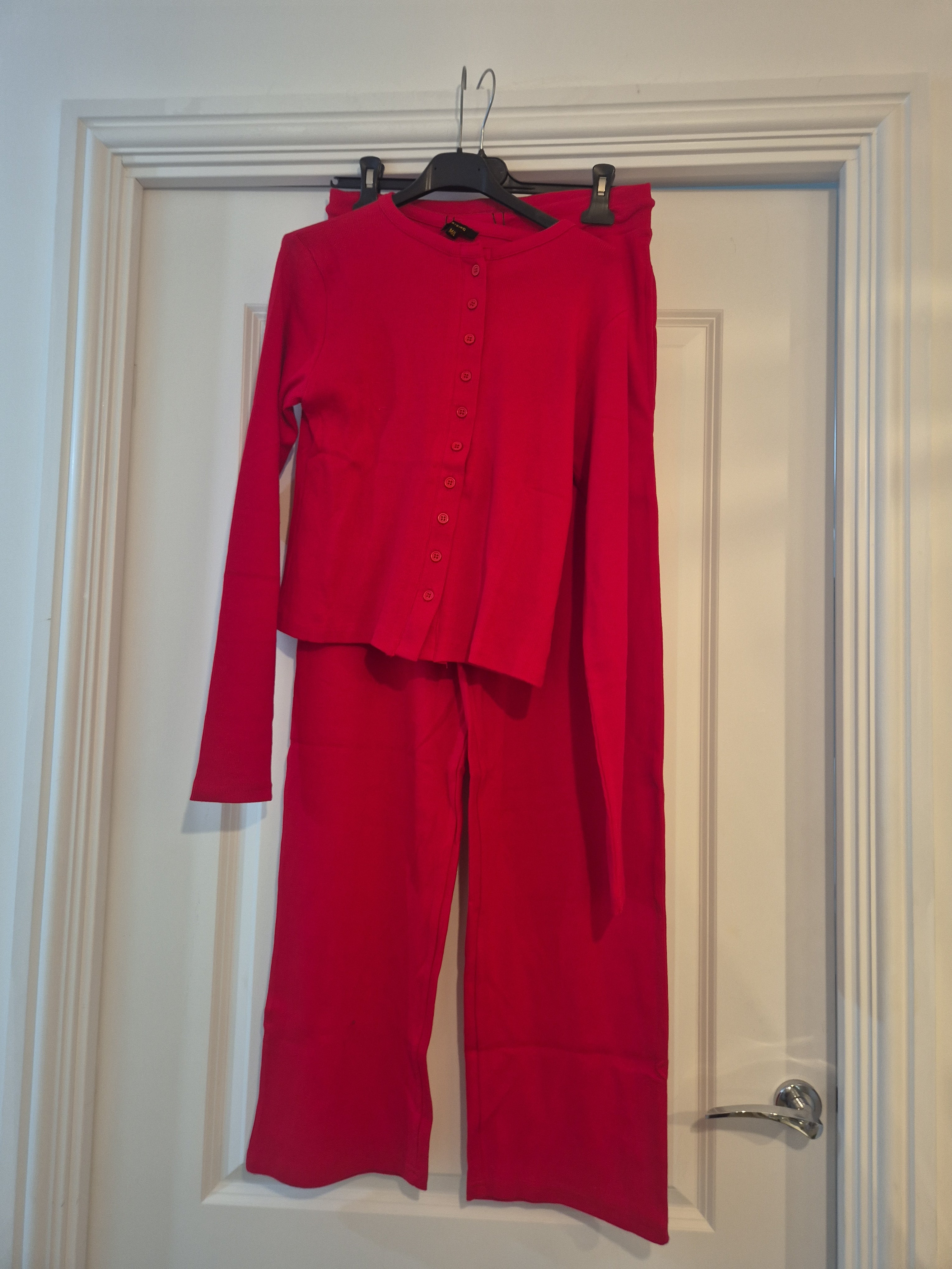 Rising Set Red