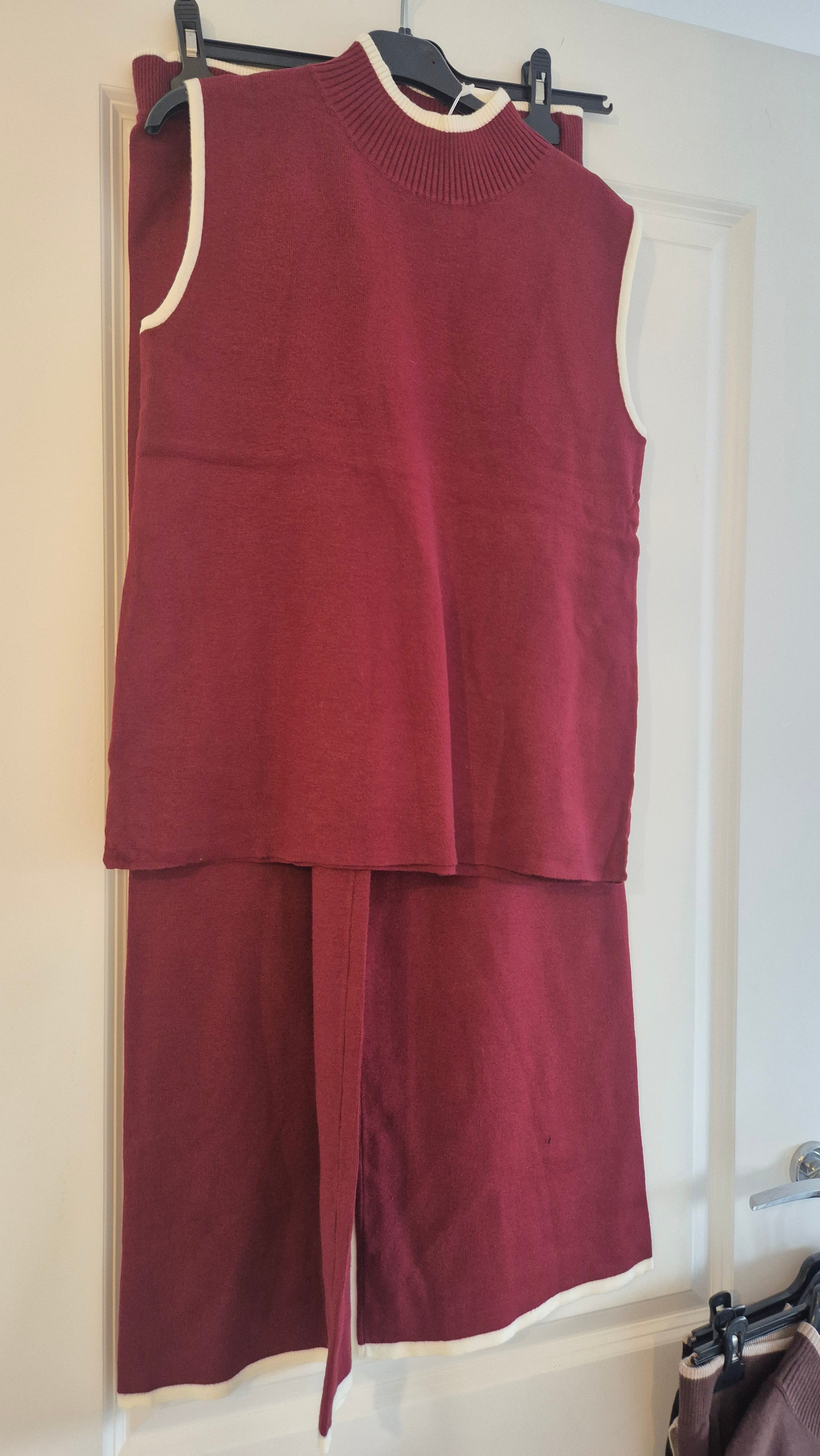 Amelia Set One Size Various Colours