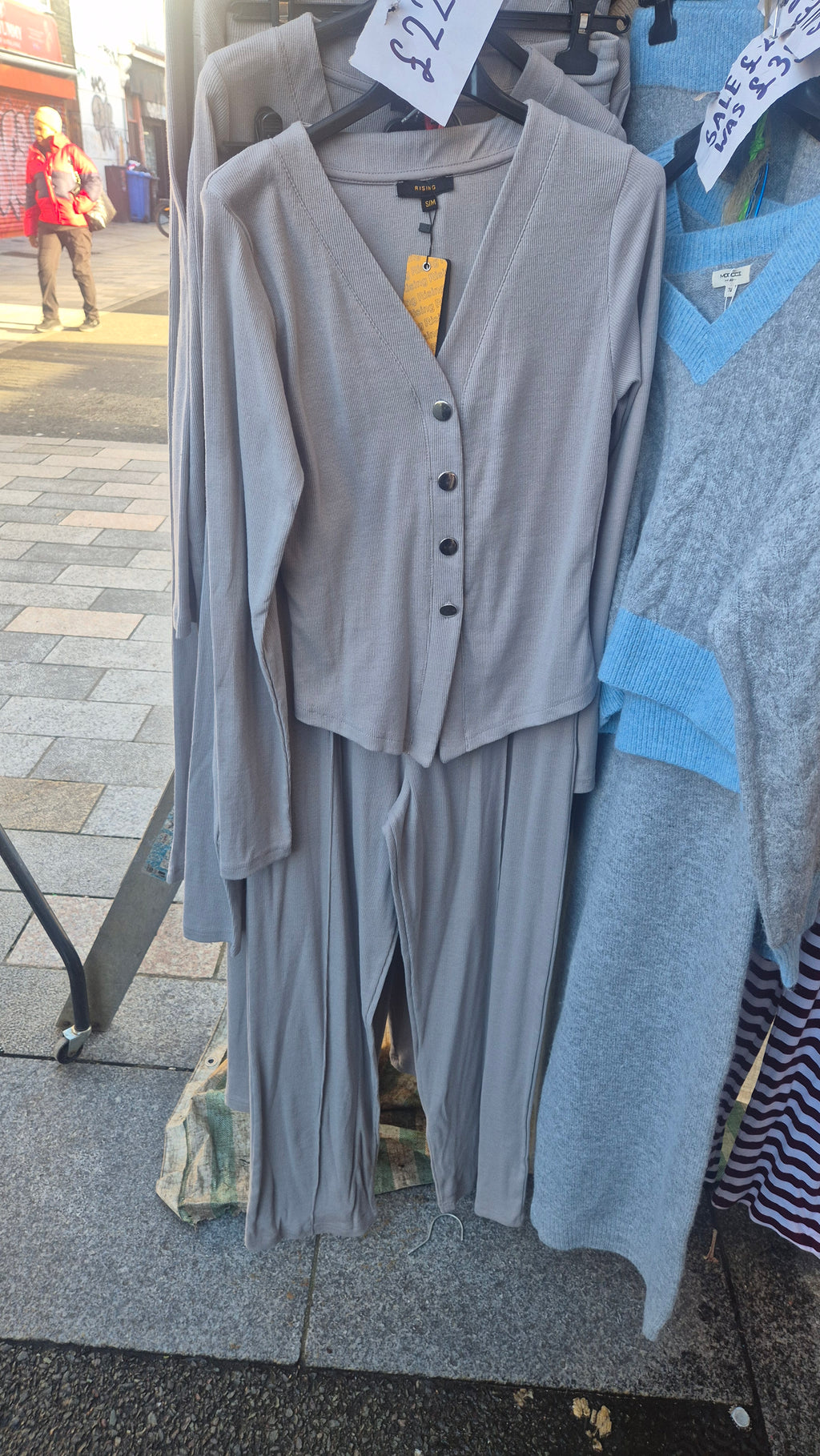 Rising Set Dove Grey