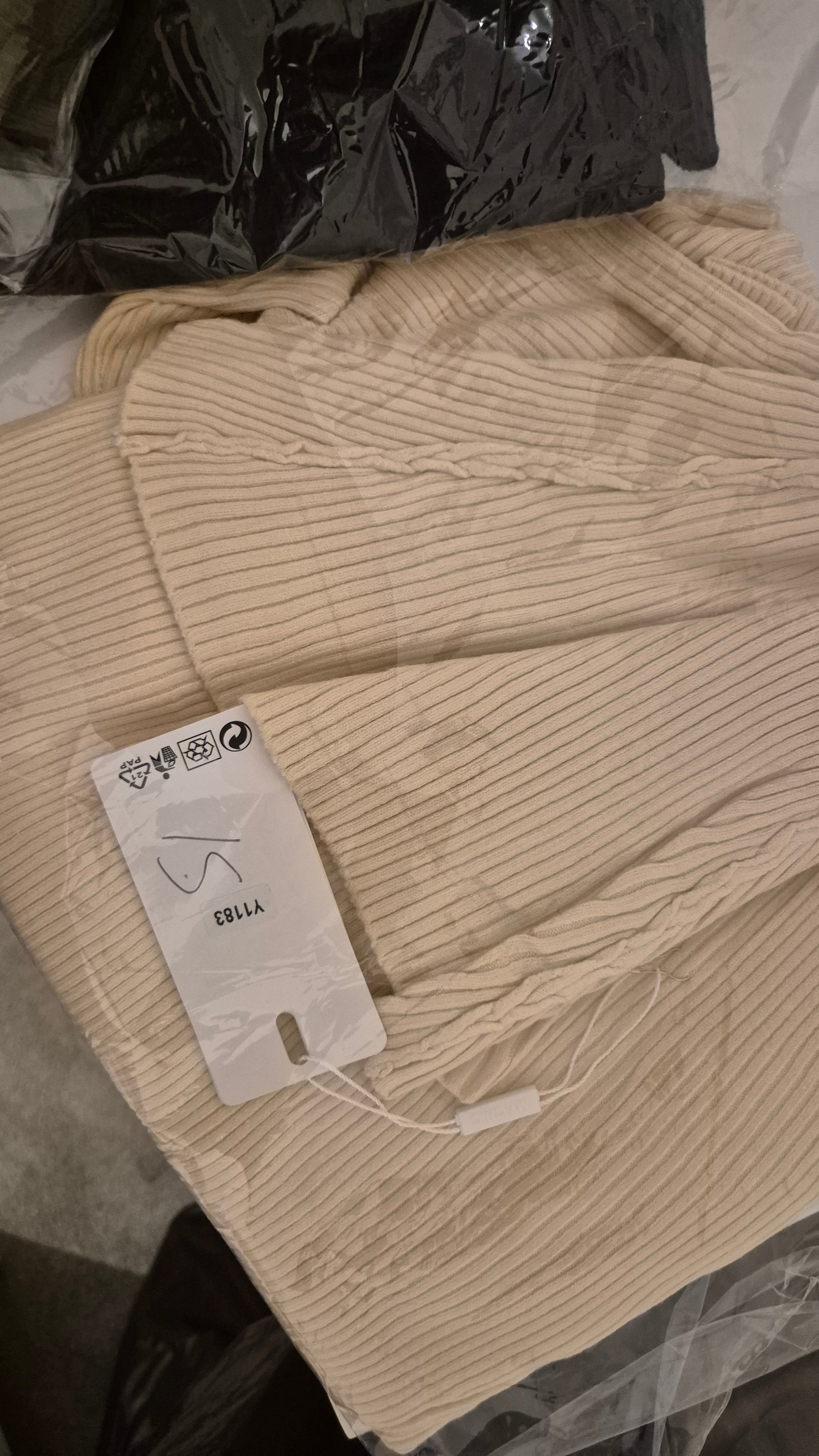 Off The Shoulder Knitted Dress