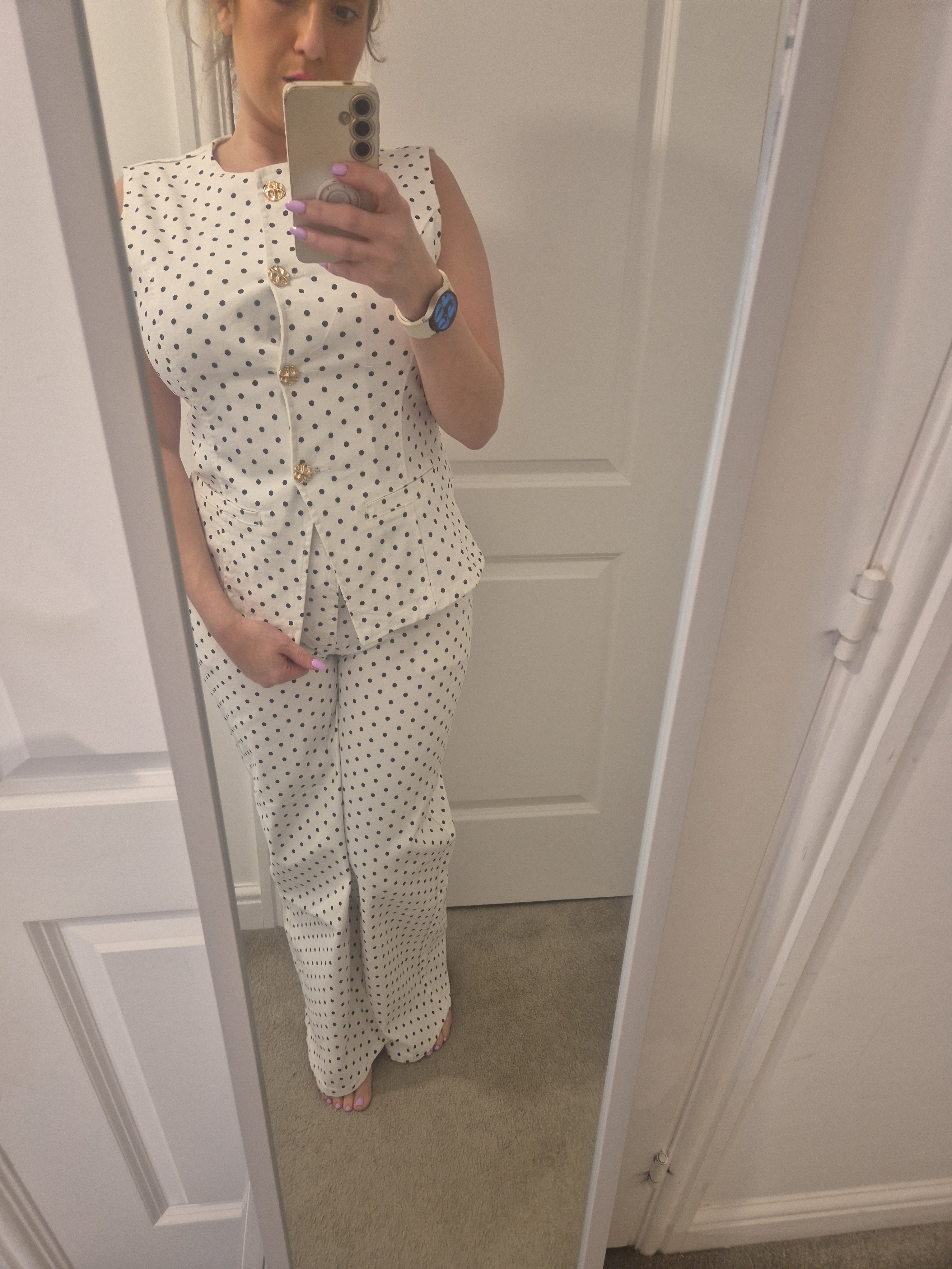 Polka Dot Jeans Outfit