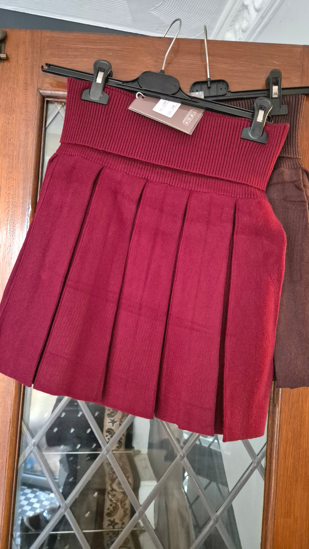 High Waisted Skater Skirt m/l